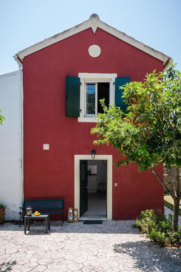 Traditional Rustic Maisonette By Konnect Agios Ioannis Peristerion Dış mekan fotoğraf